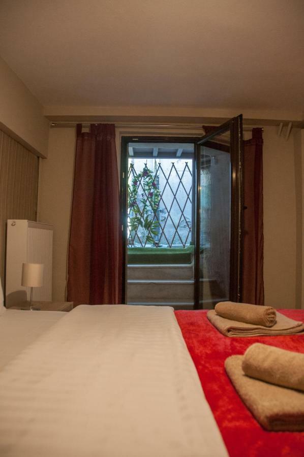 Historic Luxury House In The Heart Of Meteora Villa Kalambaka Bagian luar foto